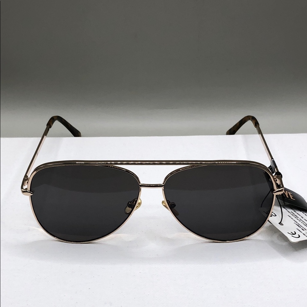 Frye oversize double bridge aviator sunglasses UNISEX new gold frame smoke lens.